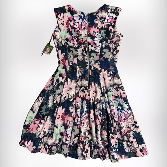NWT Taylor PRETTY Pink & Navy Floral Scuba Dress SZ 8 - Picture 6 of 7